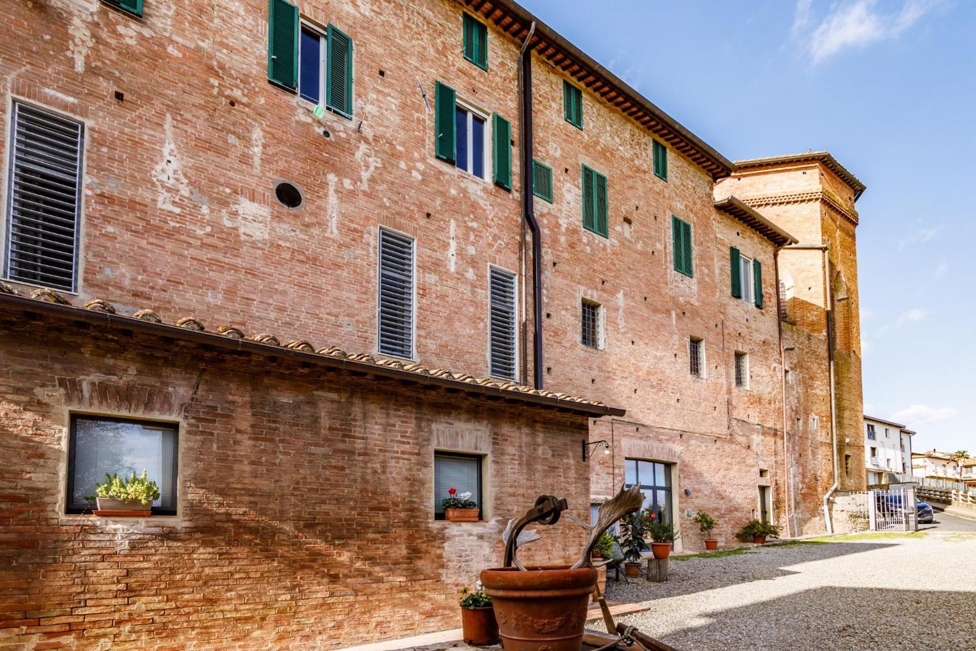 סיינה Porta Romana Elegant Apartments With Private Parking! מראה חיצוני תמונה